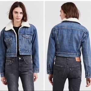 Levi's Cropped Sherpa Trucker Jacket NWT